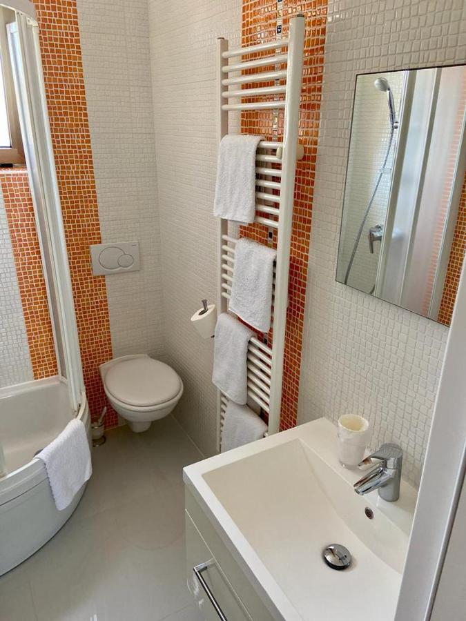 Portum Rooms Zadar Eksteriør billede